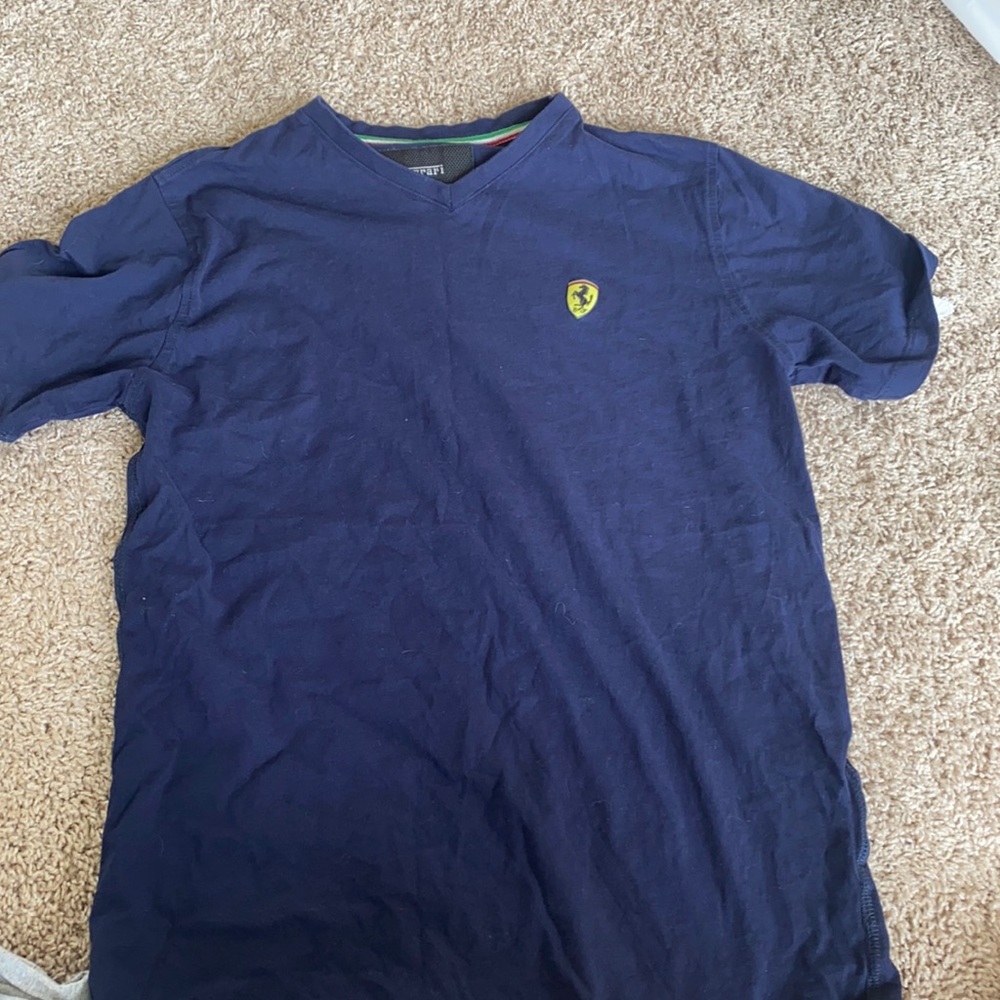 Men’s Ferrari shirt size small